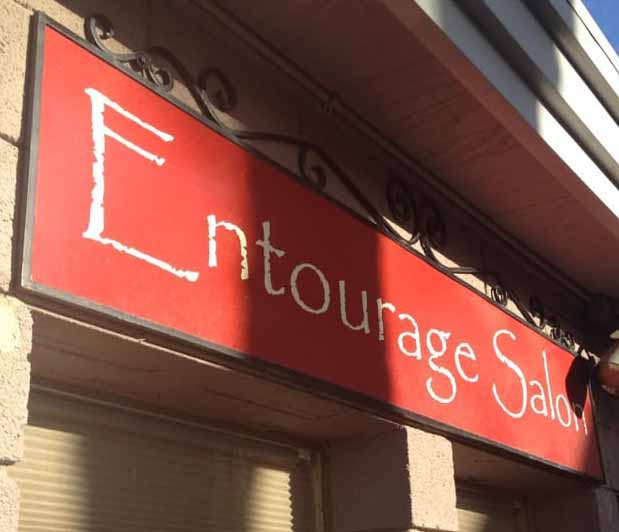 Entourage Salon Sign